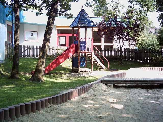 Grossansicht in neuem Fenster: Kindergarten Sterntaler aussen