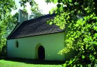 Aussenansicht der Kapelle Roggenstein