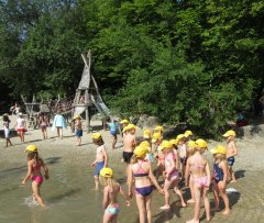 Waldhäuschen Wasserspielplatz